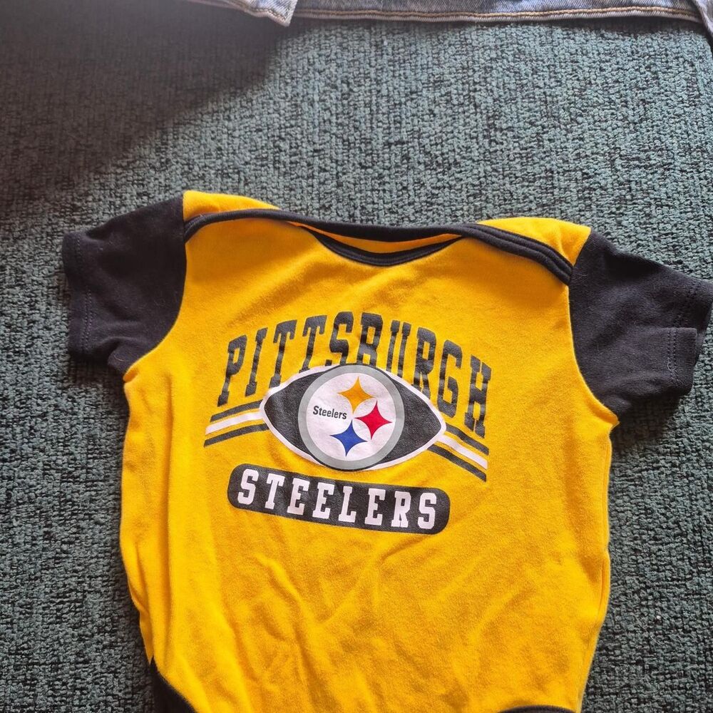 Nfl multi Sleepsuits-babygrows